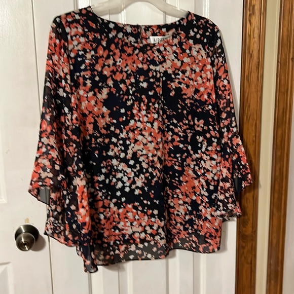 Women’s dressy shirt- Kasper - Picture 1 of 8